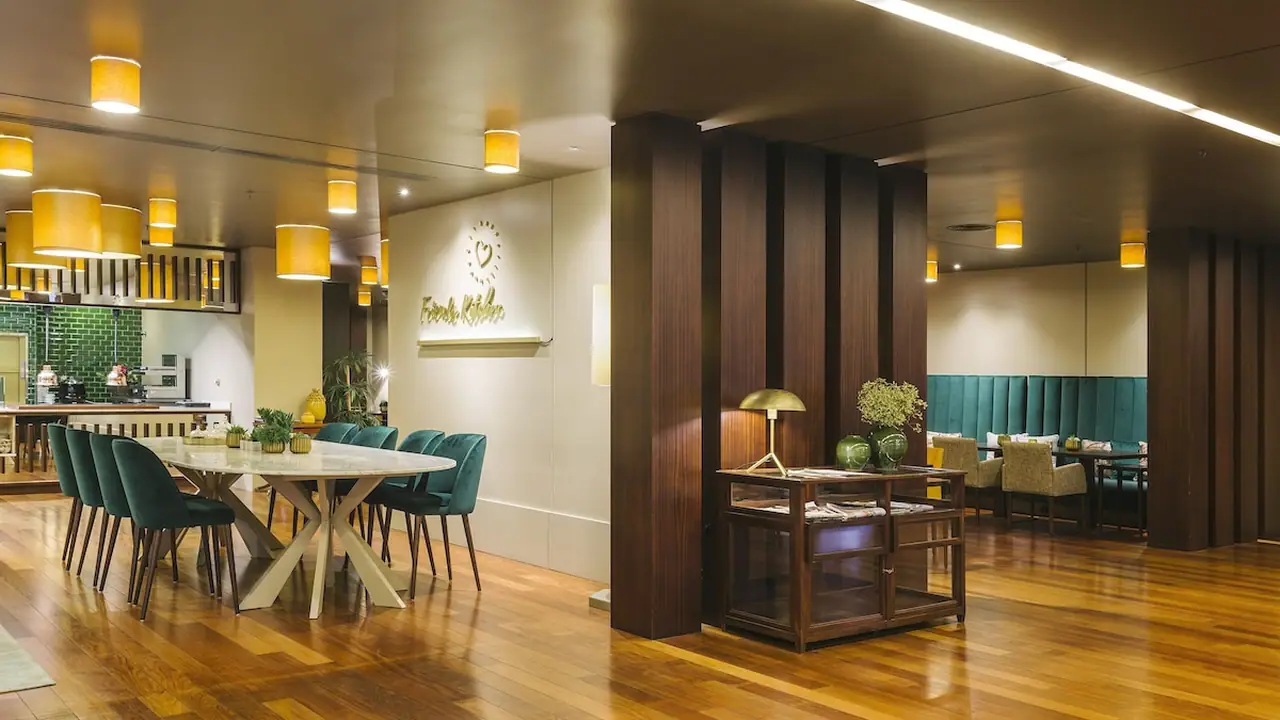 Holiday Inn Porto Gaia